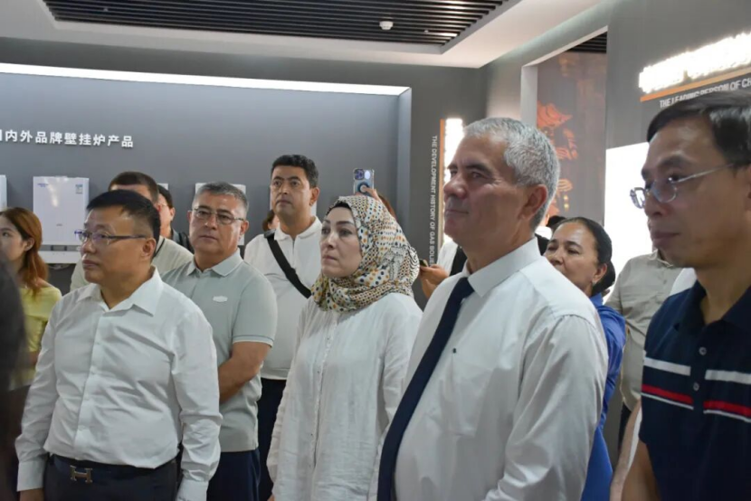 A delegation of government and business from Central Asian countries visited Hause A delegation of government and business from Central Asian countries visited Hause